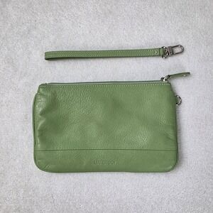 Leatherology Green Leather Wristlet Pouch with Detachable Strap and Key Ring